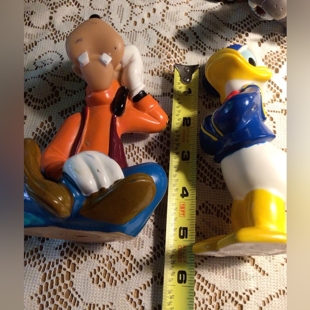 WALT DISNEY RANDOM TOYS - Picture 2 of 13